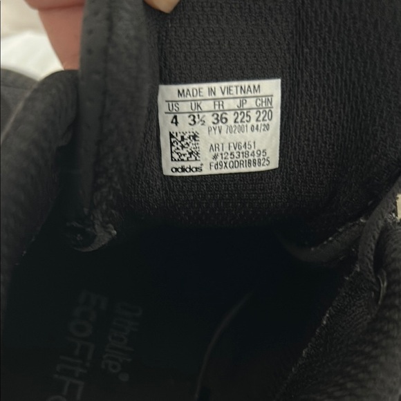 Adidas Black Athletic Sneakers / like new - Picture 7 of 7